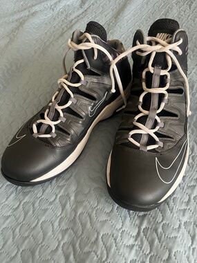 Nike Black and Gray High-Top Basketball Sneakers